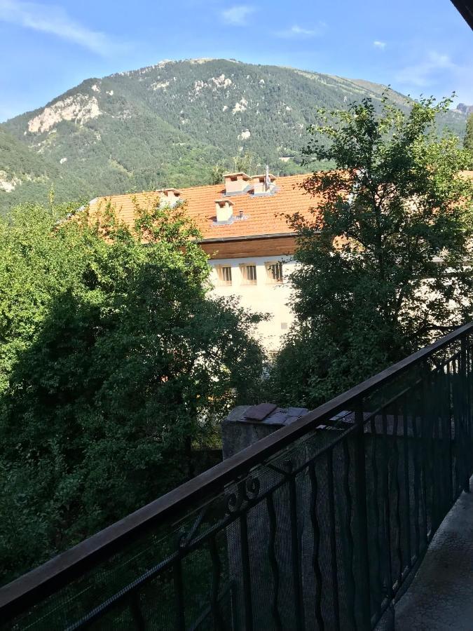 Appartement 3 Pieces Lumineux Au Coeur Du Village Saint-Martin-Vésubie المظهر الخارجي الصورة